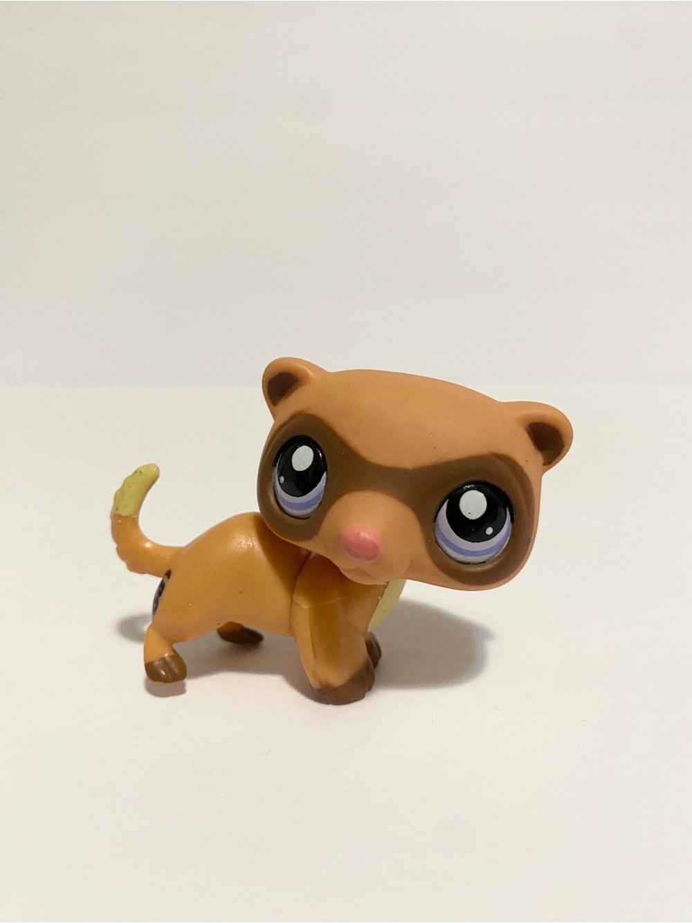 Littlest Pet Shop #1612 Ferret Brown Mask Vintage LPS Toy